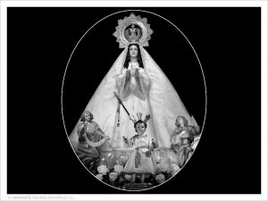 Virgen de la Luz - Grabado directo en óvalo