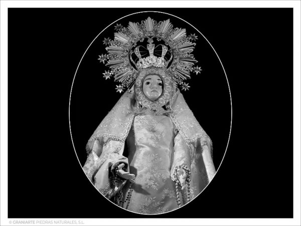 Virgen de Gracia - Grabado directo en óvalo