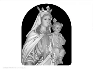 Virgen del Carmen - Grabado cajeado en capilla