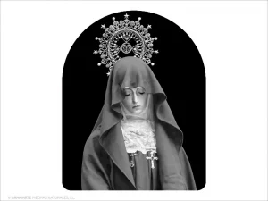 Virgen de la Soledad - Grabado cajeado en capilla