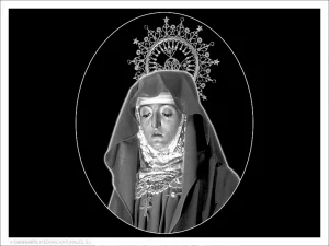Virgen de la Soledad - Grabado directo en óvalo
